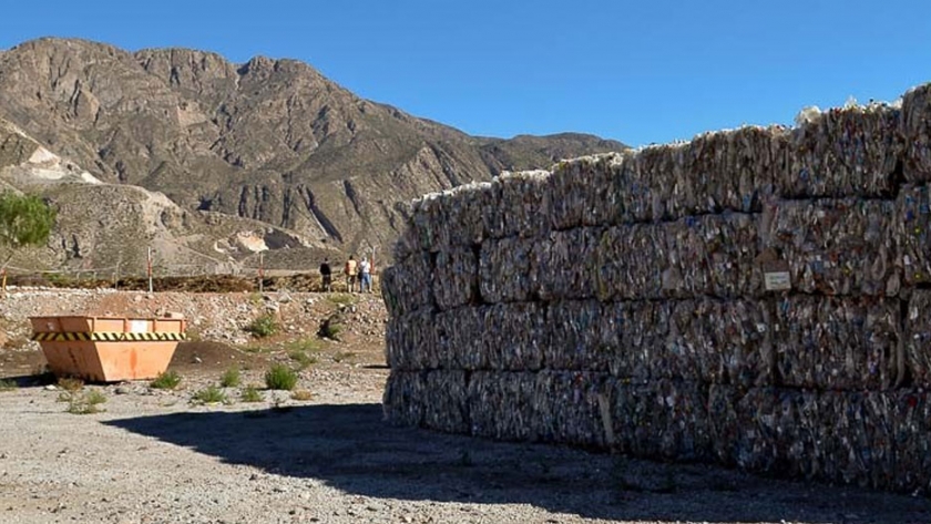 Ambiente pone a la venta una gran cantidad de materiales recuperados