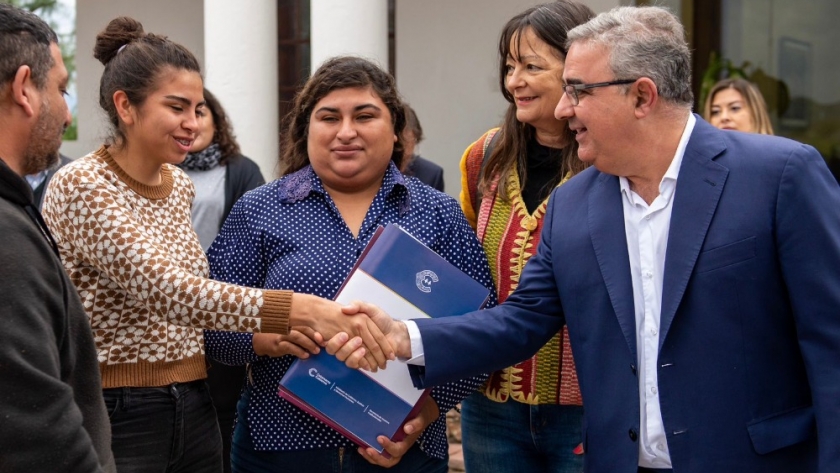 Nuevas asociaciones cuentan con Personería Jurídica y más herramientas de trabajo