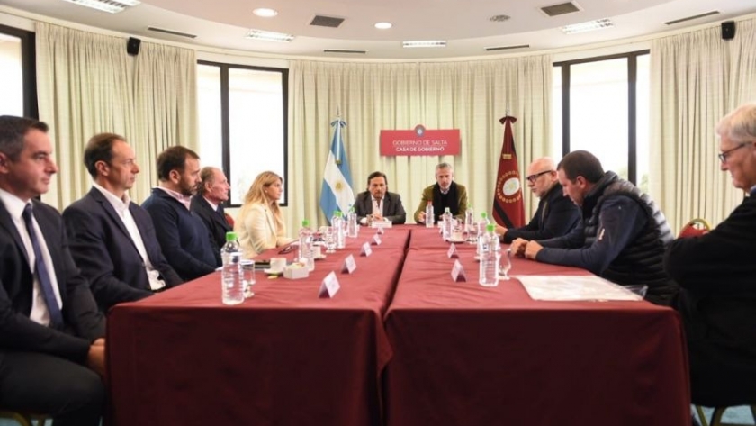 Se proyectan 4 nuevos hoteles en Salta: El gobernador Sáenz recibió a inversionistas salteños