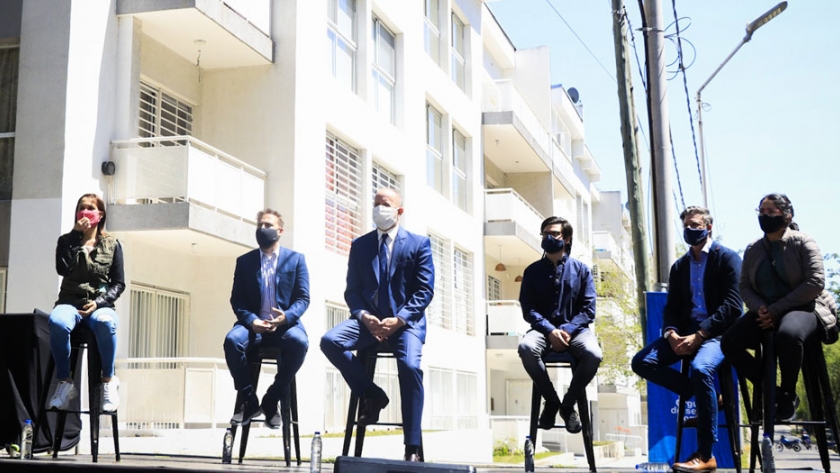 Kicillof participó de la entrega de viviendas Procrear junto al Presidente Alberto Fernández