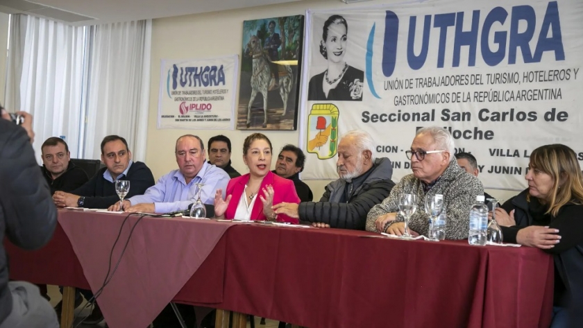 Río Negro acordó con UTHGRA y UOCRA nuevas capacitaciones laborales
