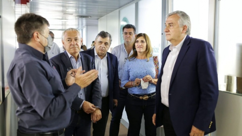 Morales visitó el Parque Tecnológico del Litoral Centro