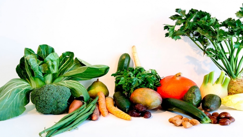 Qué alimentos jamás deberías guardar en la heladera