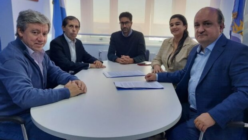La Provincia suscribió un convenio de asistencia técnica con la UBA