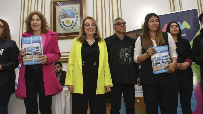 Representantes gremiales presenciaron homologación de la carrera administrativa