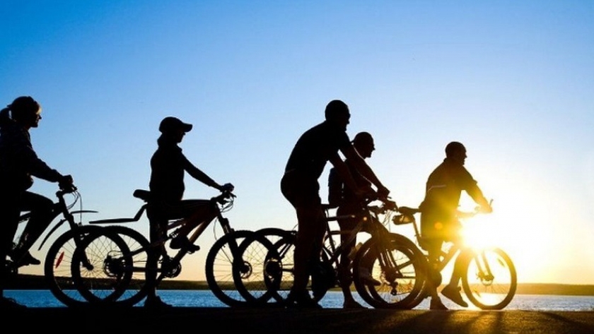 Cicloturismo histórico: una travesía en bicicleta desde Rojas hasta Rafael Obligado