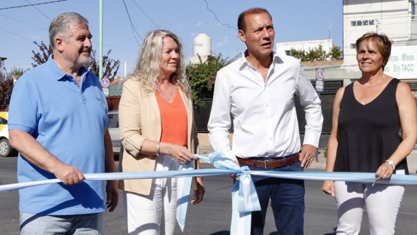 Inauguraron la primera etapa de la repavimentación de calle Gatica