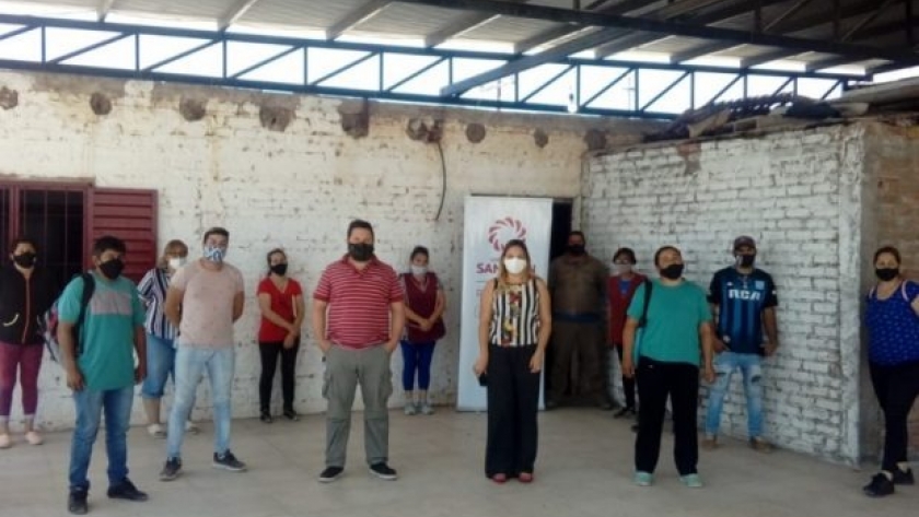 Vecinos de Vallecito se capacitaron sobre atención al turista