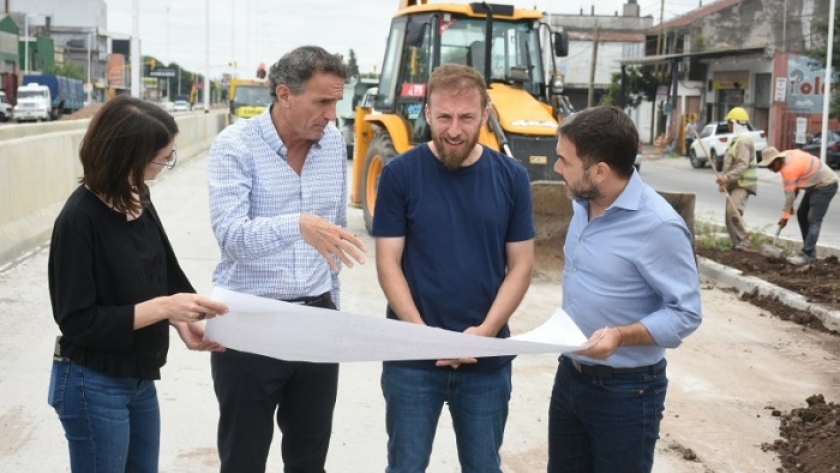 Katopodis recorrió las obras en la Ruta N°4 en Lomas de Zamora