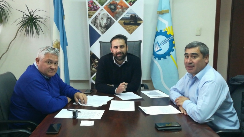 PROAF Chubut: Avanza la producción de hortalizas en Paso del Sapo