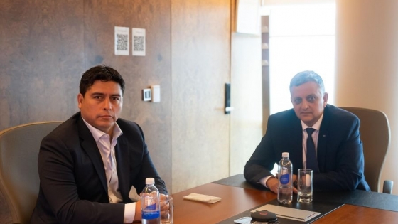 El gobernador Vidal se encuentra reunido con el Presidente de YPF