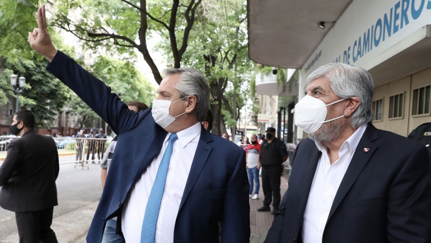 El Presidente participó del acto central por el Día del Trabajador Camionero