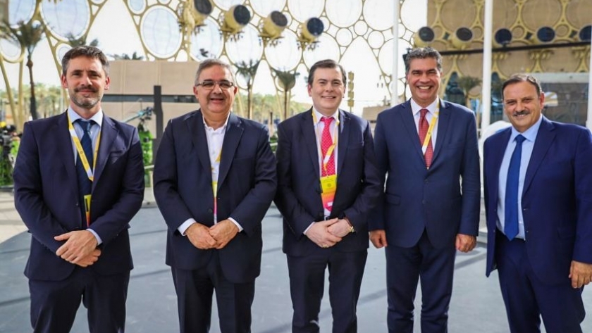 Capitanich cierra la misión comercial en los Emiratos Árabes y fortalece vínculos con fondos de inversión árabes y empresarios argentinos