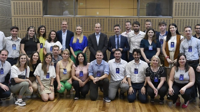 Bordet destacó el talento de jóvenes para generar herramientas de transformación para la provincia