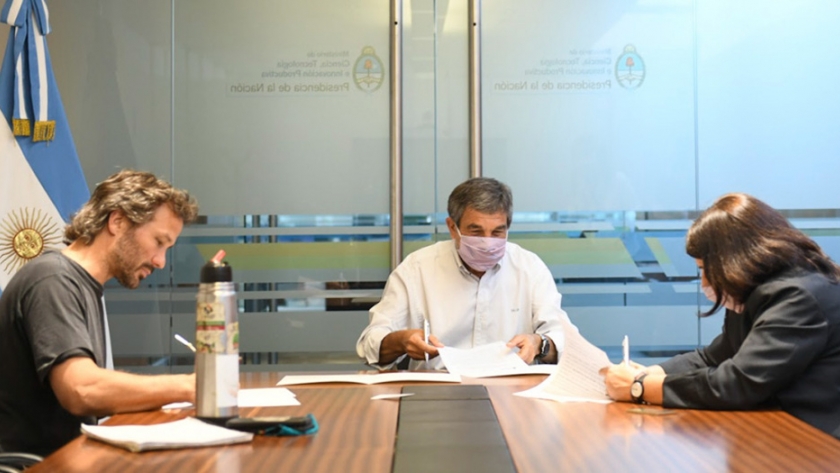 El MINCyT, el CONICET y el Mercado Central firmaron un convenio de cooperación