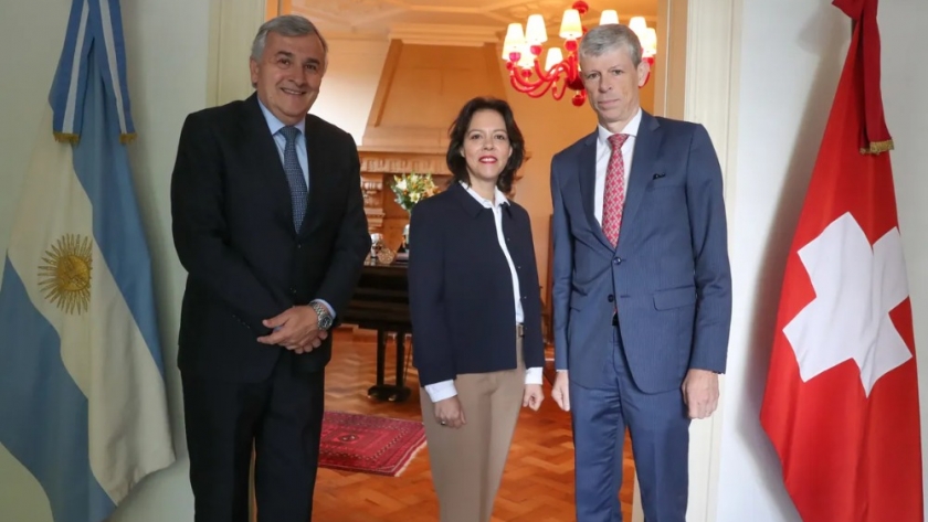 Morales y los embajadores de Suiza y Francia compartieron su visión de futuro con desarrollo sustentable