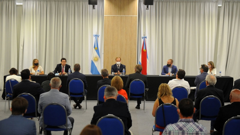 Empresarios y productores valoraron el diálogo con el gobernador y los ministros nacionales