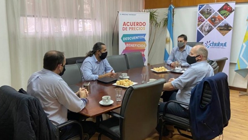 Provincia coordina junto al INTA acompañamiento al sector agropecuario  