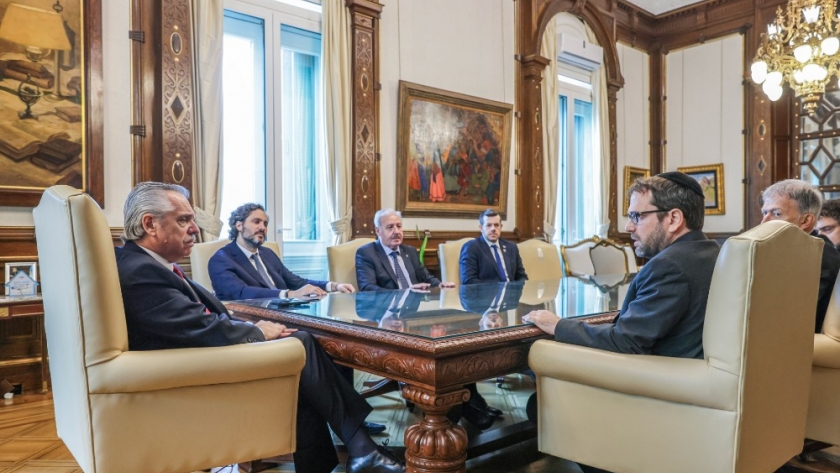 El presidente se reunió con autoridades de entidades judías para analizar la situación de los rehenes argentinos