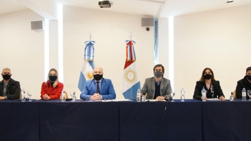 Las industrias cordobesas se capacitan en microeconomía de la competitividad