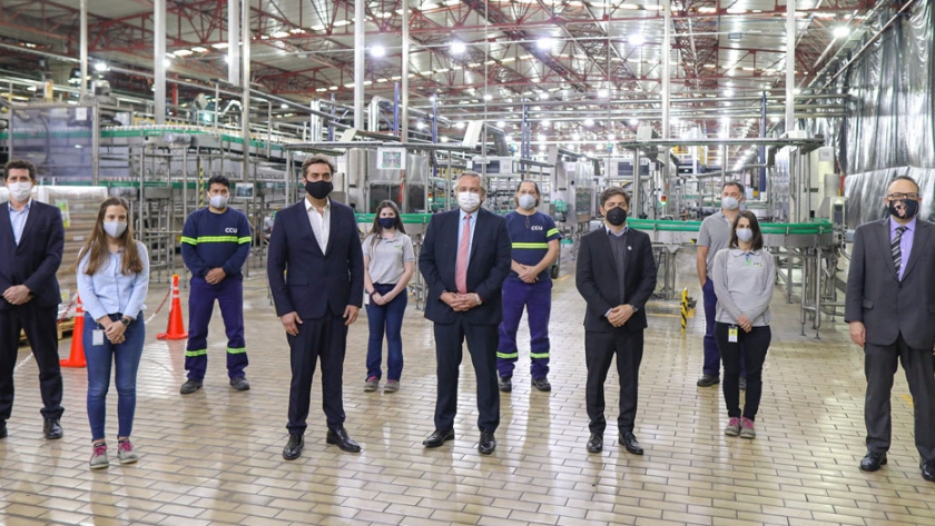 El Presidente formuló un llamado a la unidad del Estado, los trabajadores y los empresarios 