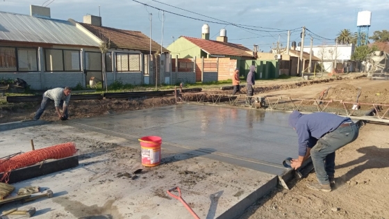 Avanza la segunda etapa de pavimentación en Av. Diego Trillo con fondos municipales
