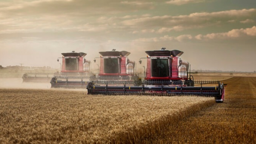 La inteligencia artificial llegó a las cosechadoras: Ahora es posible elegir cuatro “combos” automatizados