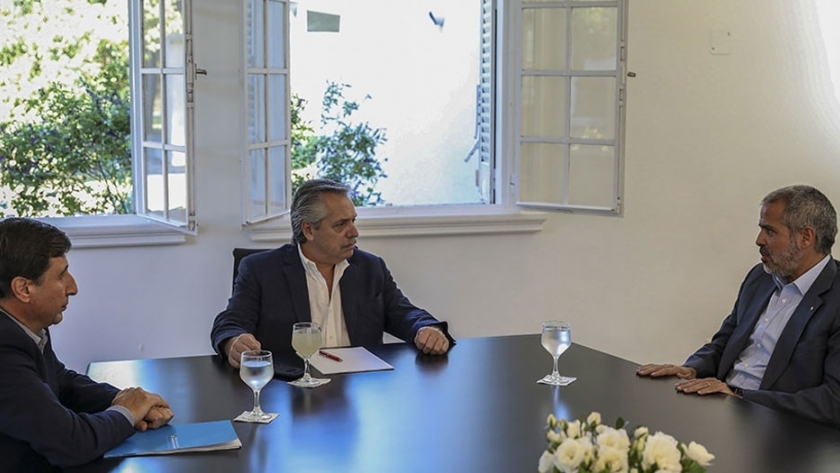 El Presidente recibió al empresario Luis Pérez Companc