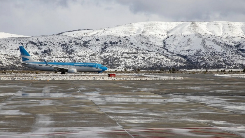 BsAs - Bariloche es la ruta más comercializada de Aerolíneas Argentinas