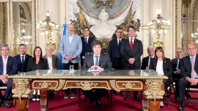 Entra en vigencia el DNU de Javier Milei: uno por uno, los cambios que introduce el decreto en la vida cotidiana