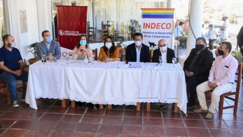 Se firmó un convenio por la sustentabilidad del paraje Difunta Correa