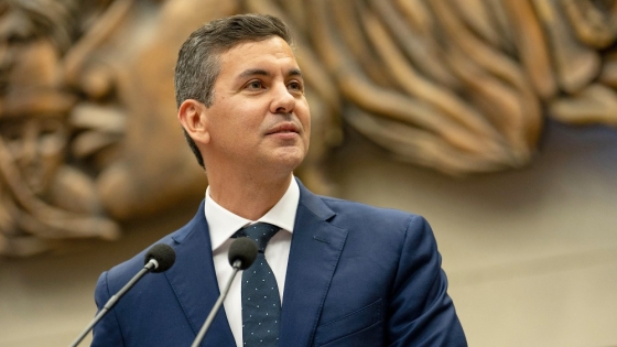 Peña impulsa una nueva estrategia para potenciar la Hidrovía