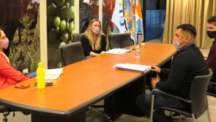 El gobierno de Chubut trabaja en sanidad vegetal con productores e instituciones de Sarmiento y Comodoro Rivadavia