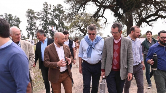 Provincia presentó su batería de créditos en la Expo Rural de Vera