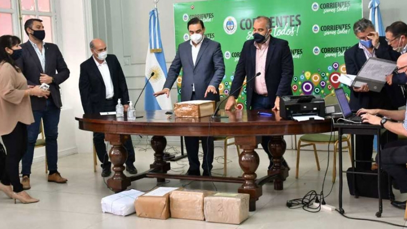 Valdés destacó la fuerte inversión para avanzar en la obra de ampliación de la Ruta Provincial 5
