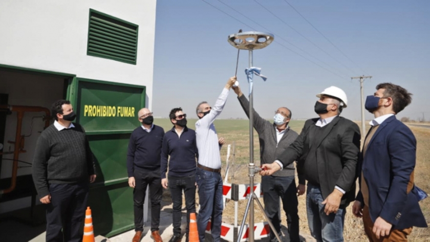 Dos industrias acceden al gas natural y generan más empleo