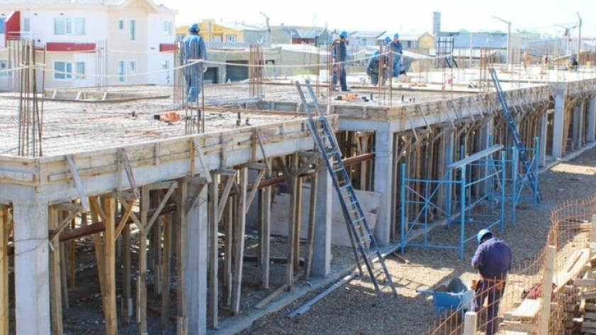 Programa Casa Propia – Construir Futuro: A paso firme se avanza con la construcción de las 204 viviendas en Río Grande