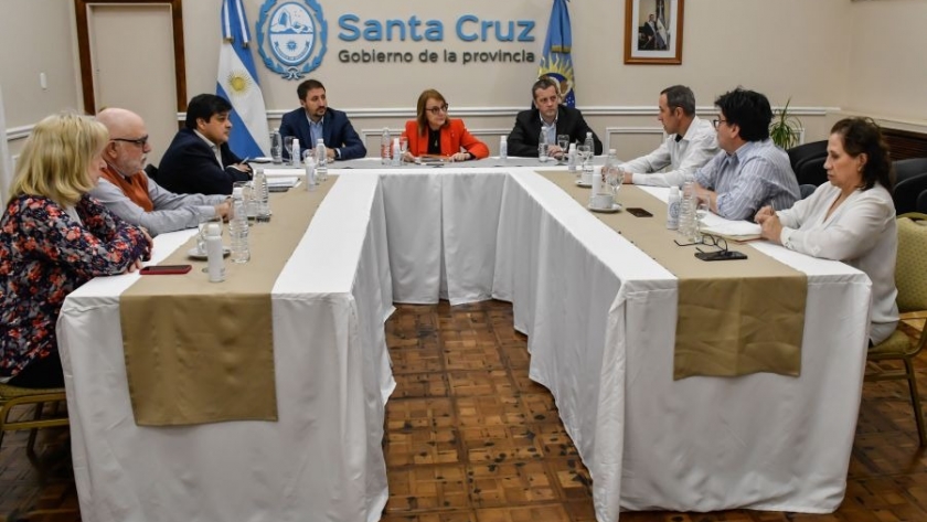 Alicia recibió en audiencia al directorio de la Caja de Servicios Sociales