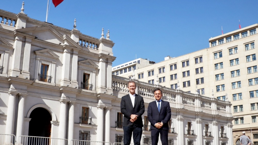 Giuliano, en Chile, mantuvo un encuentro con su par de Transporte para potenciar el transporte argentino