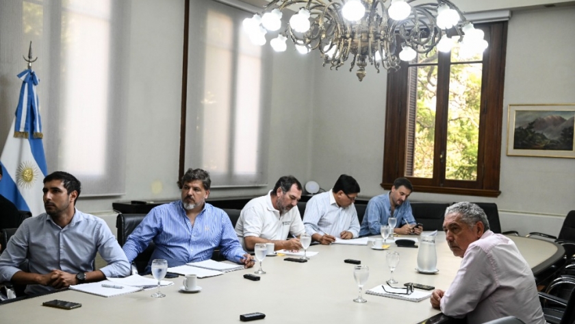 La Secretaría de Agricultura, Ganadería y Pesca y la Mesa Técnica Consultiva acordaron la implementación del troceo en la Argentina