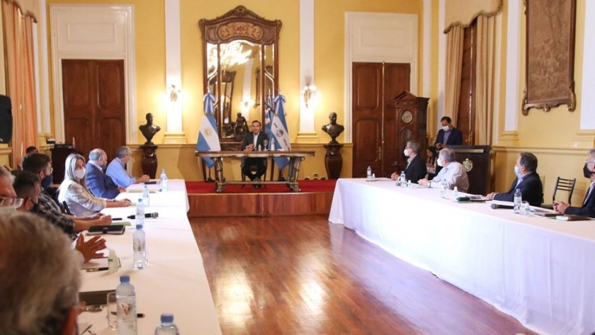 El Gobernador delineó agenda de trabajo, junto a representantes de entes provinciales