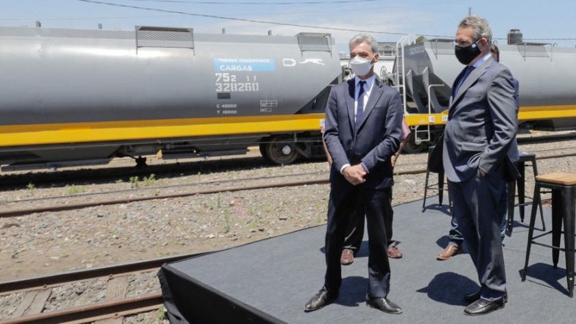 Meoni firmó un memorando de entendimiento para la producción de 1000 vagones y 300 contenedores a fabricarse en Argentina