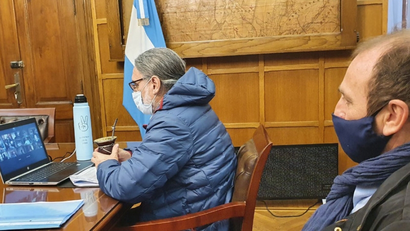 Basterra recibió a representantes de la Junta Intercooperativa de Productores de Leche