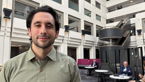 Can coffee grounds replace cocoa in food products?