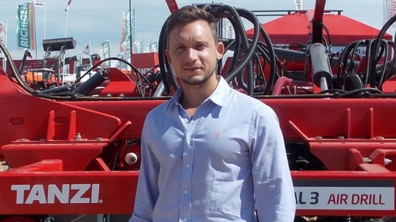 Tanzi inaugura en España su primer centro operativo y marca un hito para la maquinaria argentina