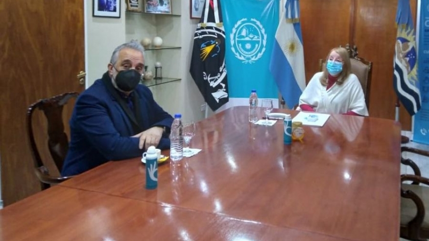 Cannabis Medicinal: presentación del Proyecto de Ley para el desarrollo de la Industria del Cannabis Medicinal y el Cáñamo Industrial