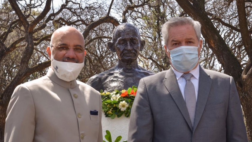 El canciller Solá participó en la celebración del 150° Aniversario del Natalicio de Mahatma Gandhi