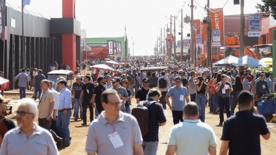 Agrishow 2025 rompe récord histórico con R$ 14,6 mil millones en negocios y protagonismo de la IA