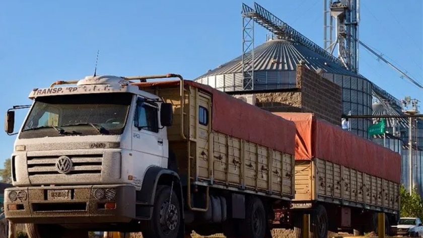 Aumentó un 2 % el costo del transporte de carga y en lo que va del año acumula más del 80 %