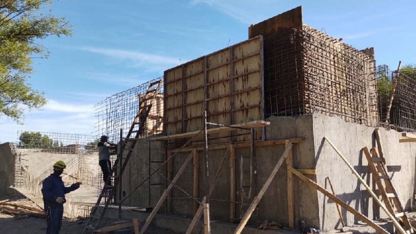 La nueva planta potabilizadora de General Roca está avanzada en un 40%